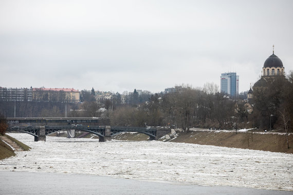 Sigismund Gedvila / 15min photo / Protected coasts and ice rink in Nery