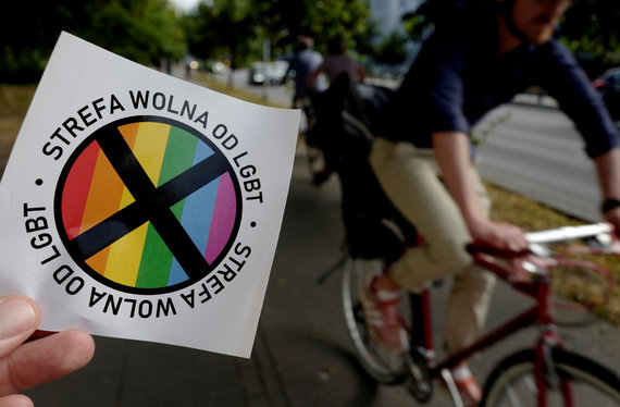 Free Reuters / Scanpix Photo / LGBT Sticker