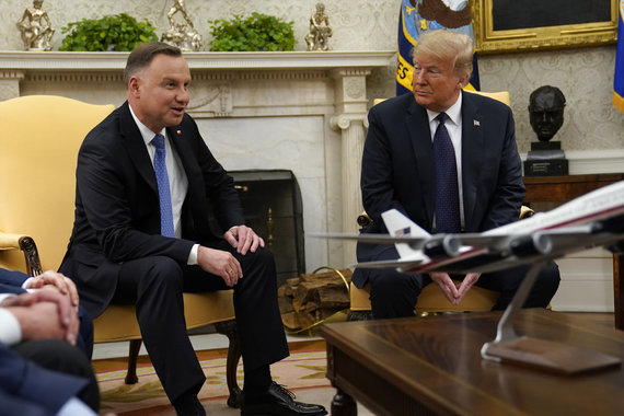 Scanpix / AP photo / Andrzej Duda and Donald Trump