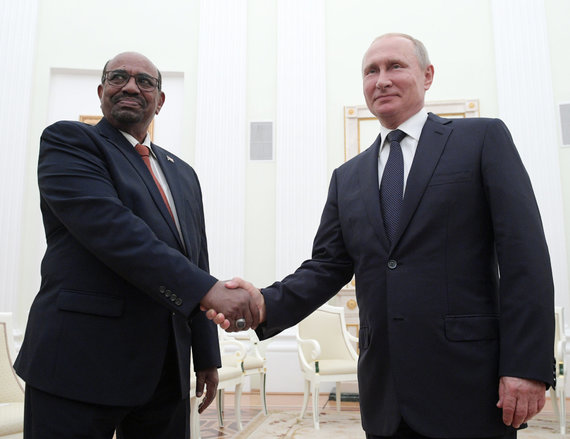 Scanpix / AP Photo / Omar al-Bashir and Vladimir Putin