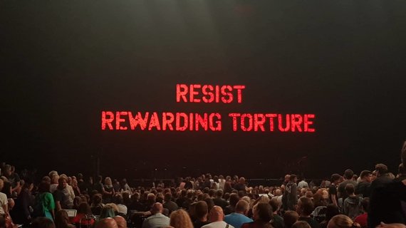 15 minutes photo / Roger Waters Concert Moment 
