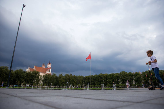 Photo by Josvydas Elinskas / 15min / Lukiškės Square