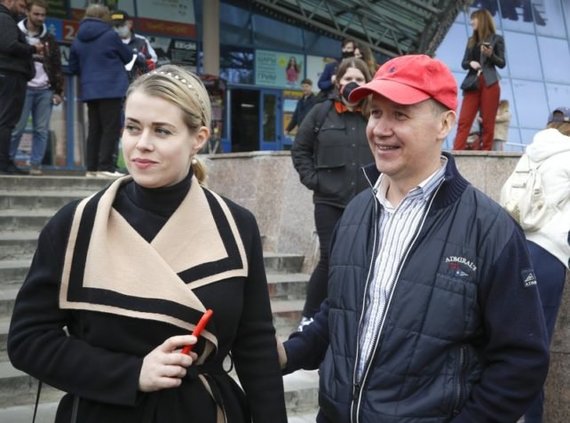 Scanpix / AP photo / Moscow candidate Valerijus Cepkalas with his wife Veronika 