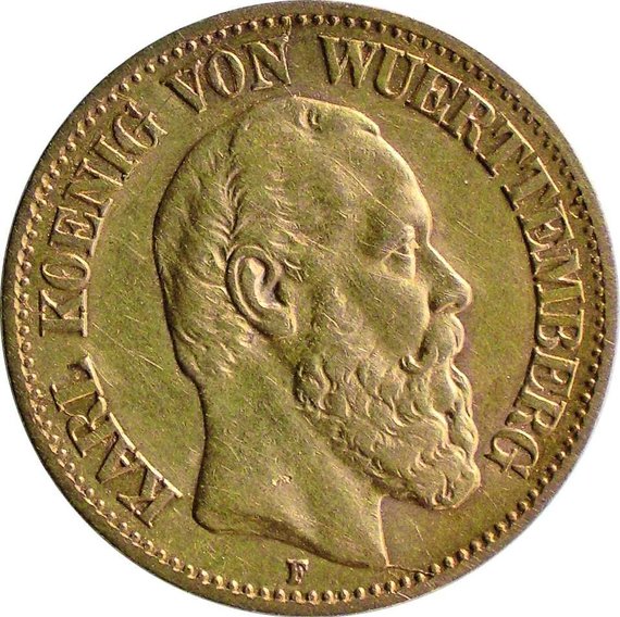 Photo by E. Remeco (LNM) / A 10 mark coin was found in the treasury. The obverse represents Carlos I, 1890.