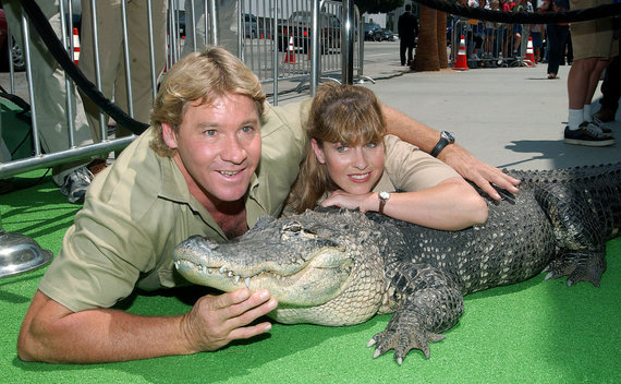 Photo by Vida Press / Steve Irwin with his wife Terri Irwin