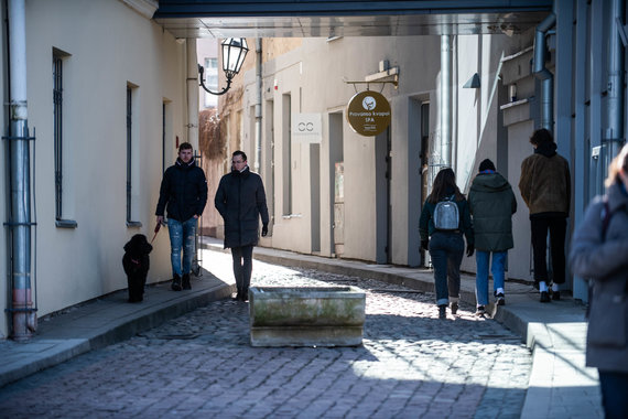 Arno Strumila / 15min photo / Sunny day during the release of quarantine restrictions