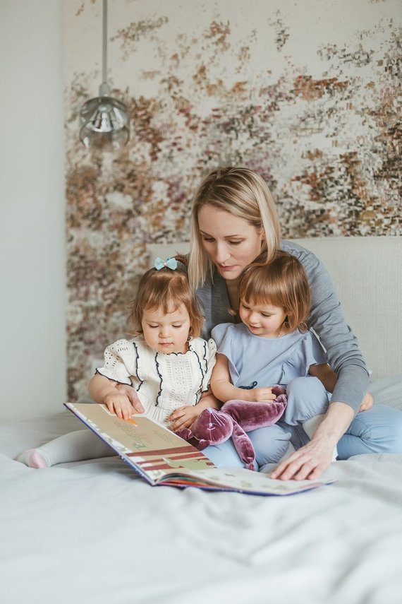 Personal album photo album / D. Šafranauskė with daughters