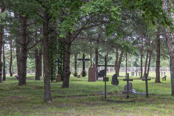 Ernesta Čičiurkaitė / 15min photo / Macikai Camp Cemetery