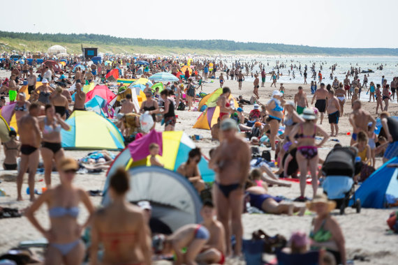 Sigismund Gedvila / 15min photo / Hot afternoon on the beach