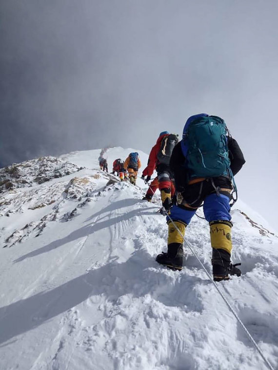 AFP / Scanpix Photo / Copy to Everest